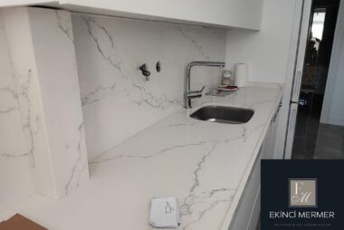 393275243_1069690037530328_2851944495034433677_n